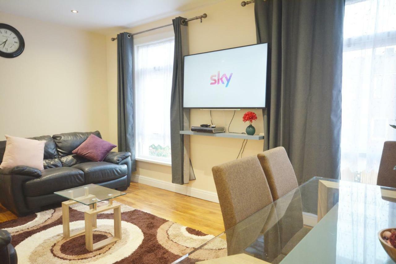 London Modern 4 Bedroom Apartment Exterior foto