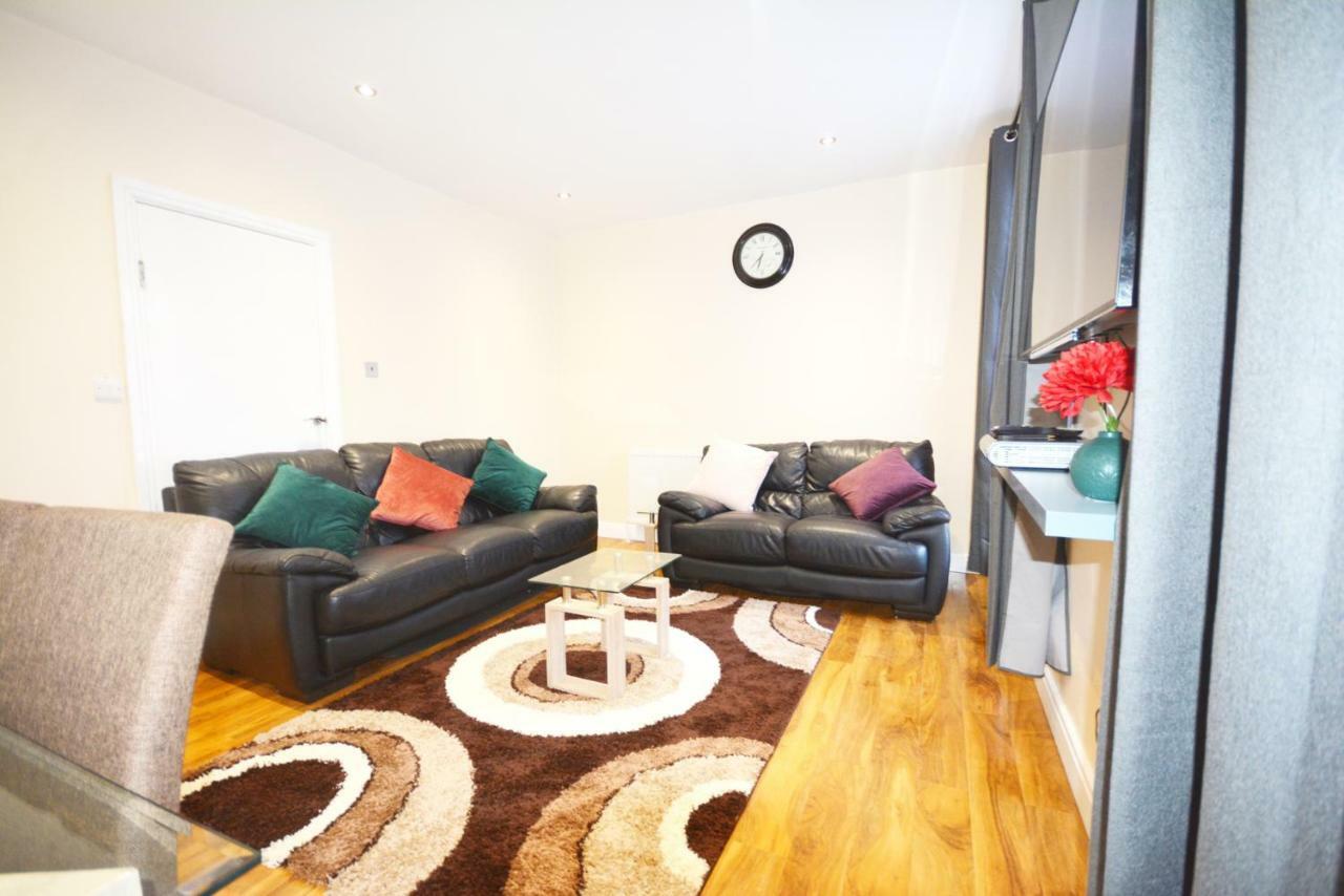 London Modern 4 Bedroom Apartment Exterior foto